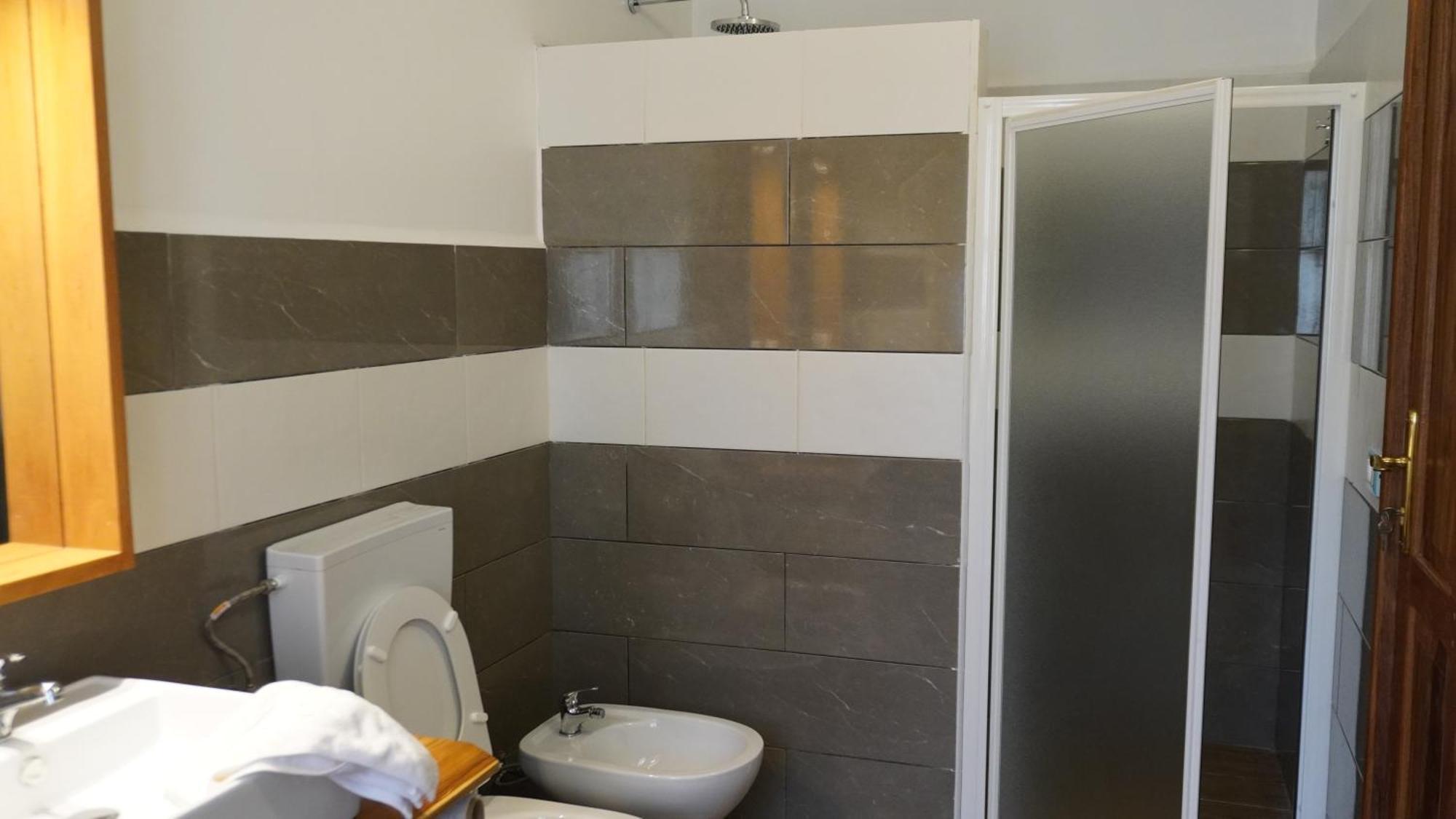 Black Stone Hotel 4*